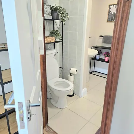 Abbey 4 Bedroom Διαμέρισμα