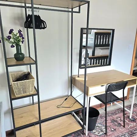 Abbey 4 Bedroom Διαμέρισμα