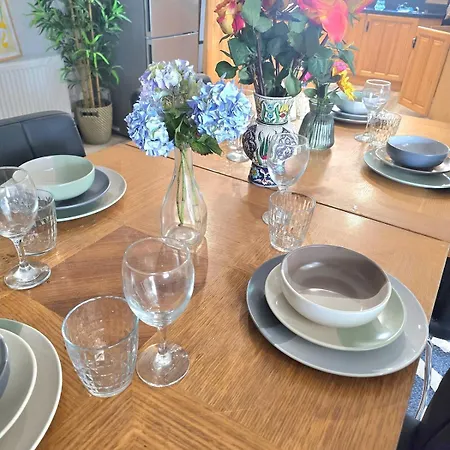 Abbey 4 Bedroom Διαμέρισμα