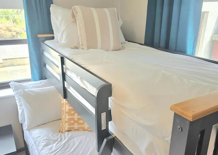 Abbey 4 Bedroom 아파트