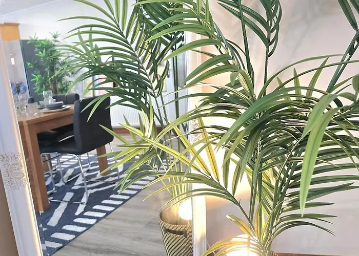 Abbey 4 Bedroom 아르다라