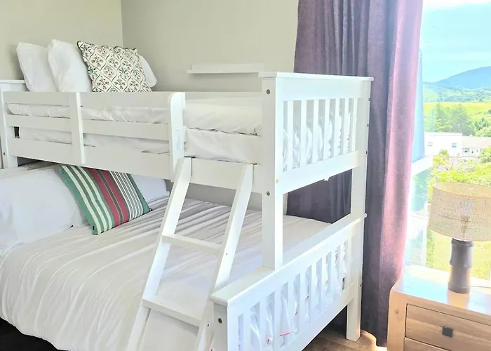 Abbey 4 Bedroom * 아르다라